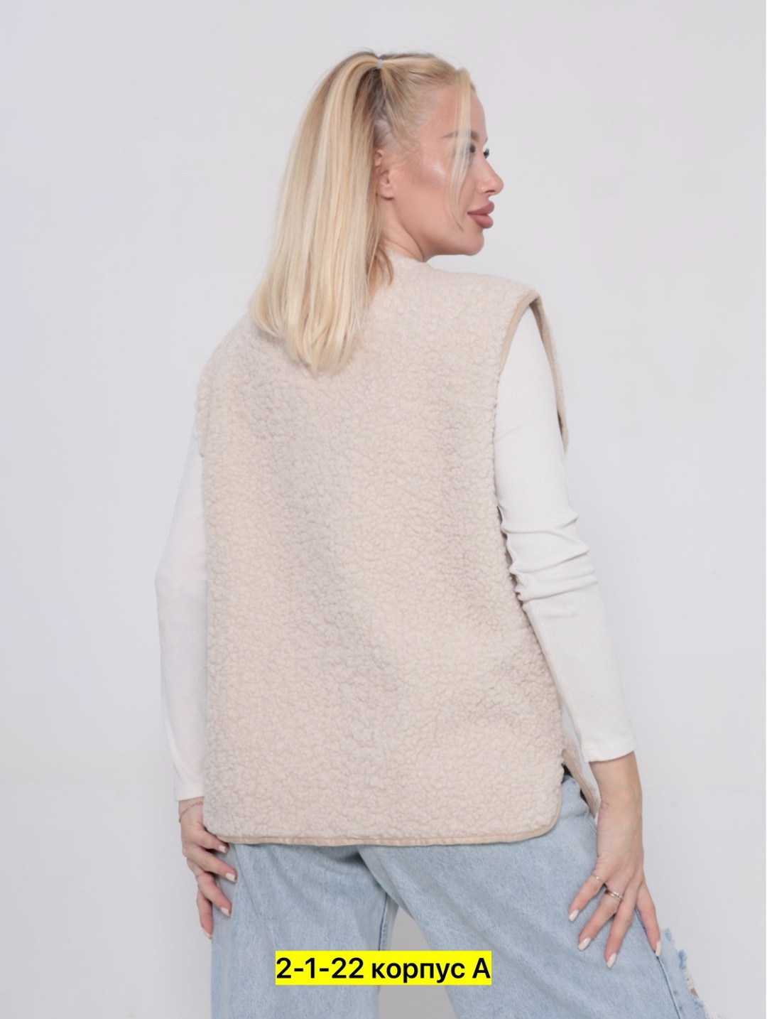 женская жилетка,женский жилет,жилет утепленная,жилет,жилет меховой