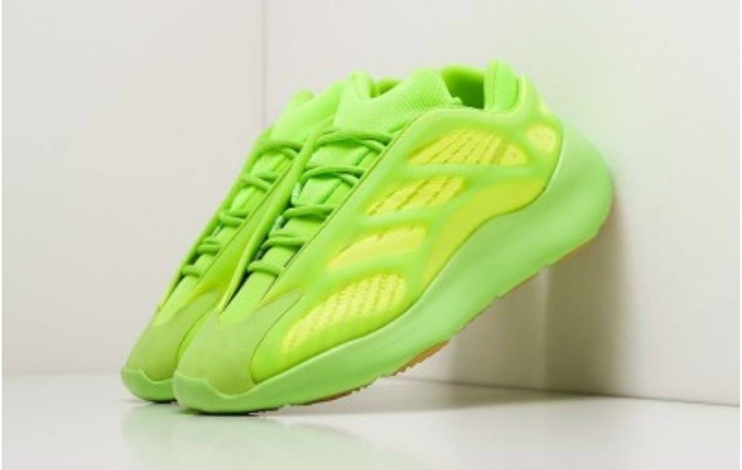 adidas yeezy boost 700 v 3,кроссовки adidas yeezy boost 700,adidas yeezy boost зеленые,adidas yeezy boost 700,adidas yeezy 700 зеленые