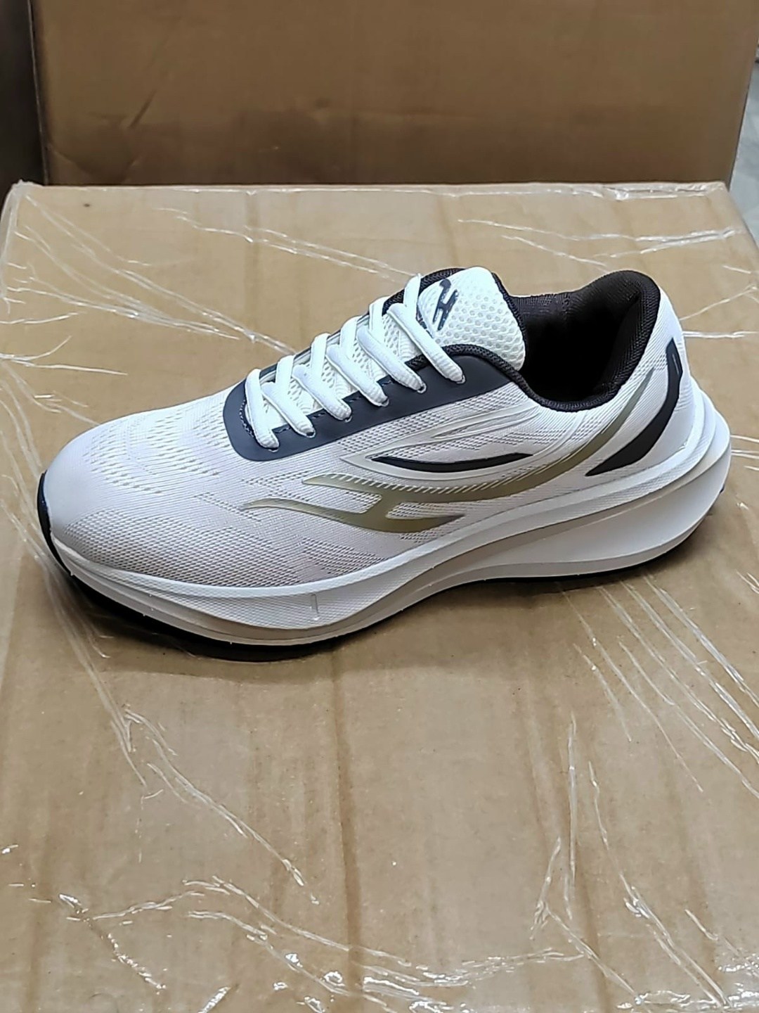 кроссовки,кроссовки беговые мужские,кроссовки joma,беговые кроссовки,мужские кроссовки