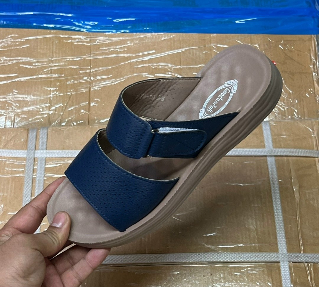 мужские шлепанцы,,шлепанцы женские,шлепки мужские,босоножки сандали