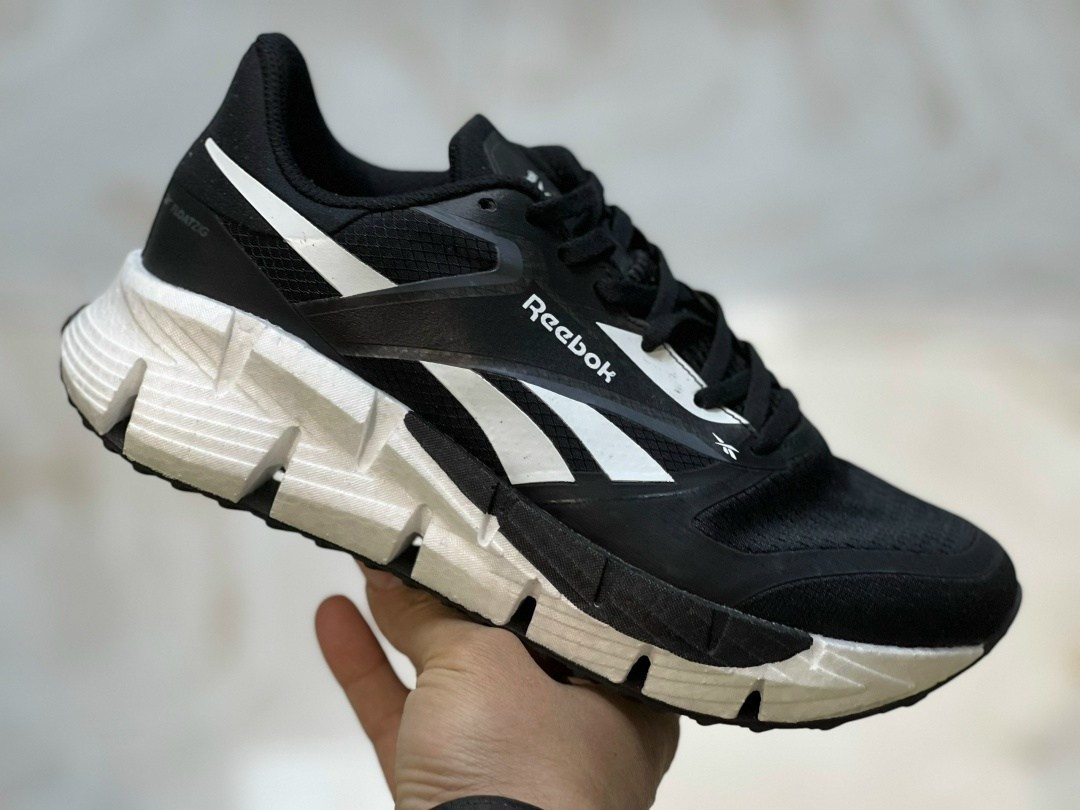 кроссовки мужской reebok,кроссовки reebok,кроссовки reebok zig dynamica 5 бежевый черный,кроссовки,кроссовки reebok белый