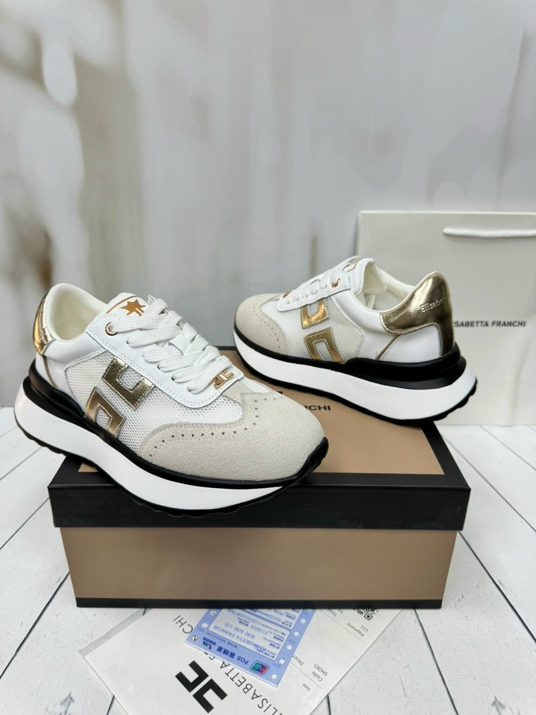 ,кроссовки женскиe,hogan кроссовки,кроссовки hermes,fendi кроссовки