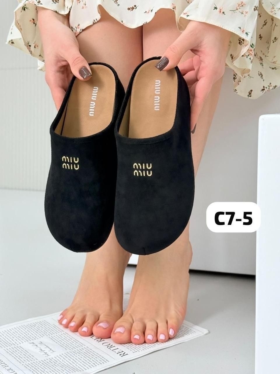 домашние тапочки,тапочки мужские,замшевые тапочки,домашние мужские тапочки,женские шлепанцы