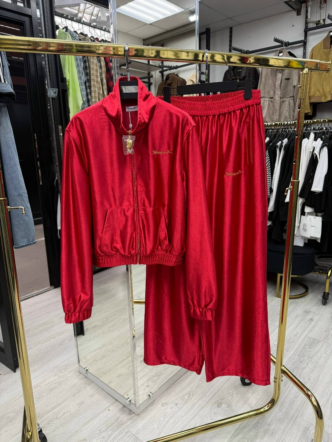 спортивные костюм,спортивные костюмы женские,женские костюмы,брючный костюм,спортивный костюм спортивные костюмы