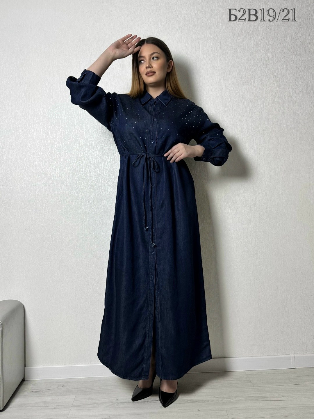женское длинное джинсовое платье,платье джинс,джинсовое платье,женское джинсовое платье,платье рубашка джинсовое длинное офисное макси в пол aisha collection
