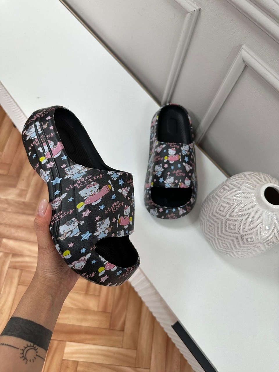 ,шлепанцы женские,летние тапочки,домашние тапочки,модные тапочки