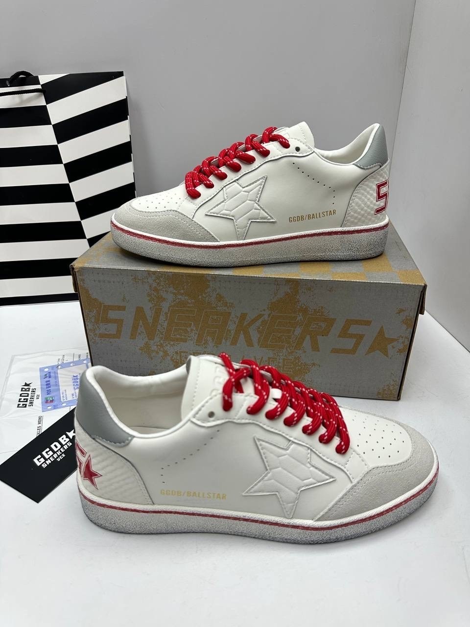 ,кроссовки golden goose ball-star low белый красный,кроссовки golden goose,кеды golden goose "ball star" красные,женские кроссовки