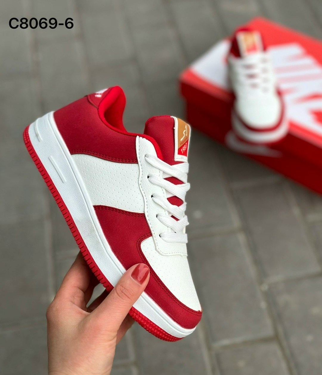 кроссовки,кроссовки подростковые,детские кроссовки,женские кроссовки,кроссовка детская