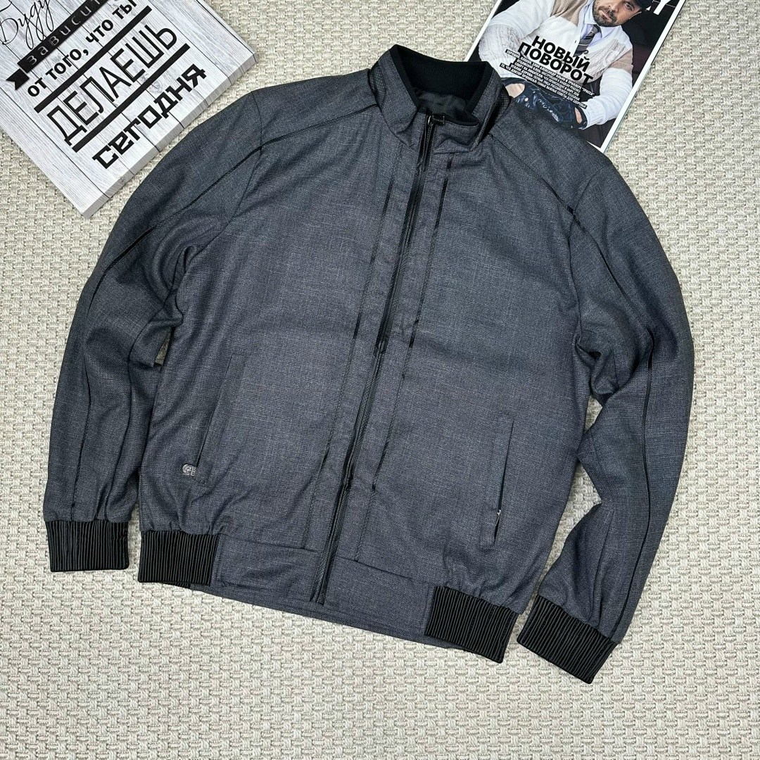 куртка бомбер,мужская куртка бомбер,серый бомбер,брендовые куртки,куртка стильная