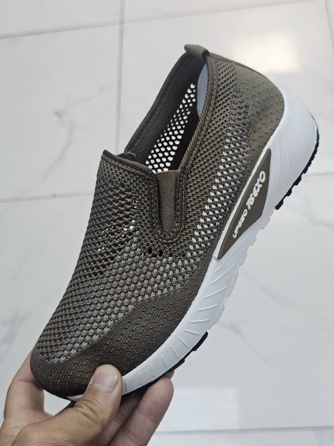 ,кроссовки женскиe,слипоны женские,спортивная ,летние кроссовки