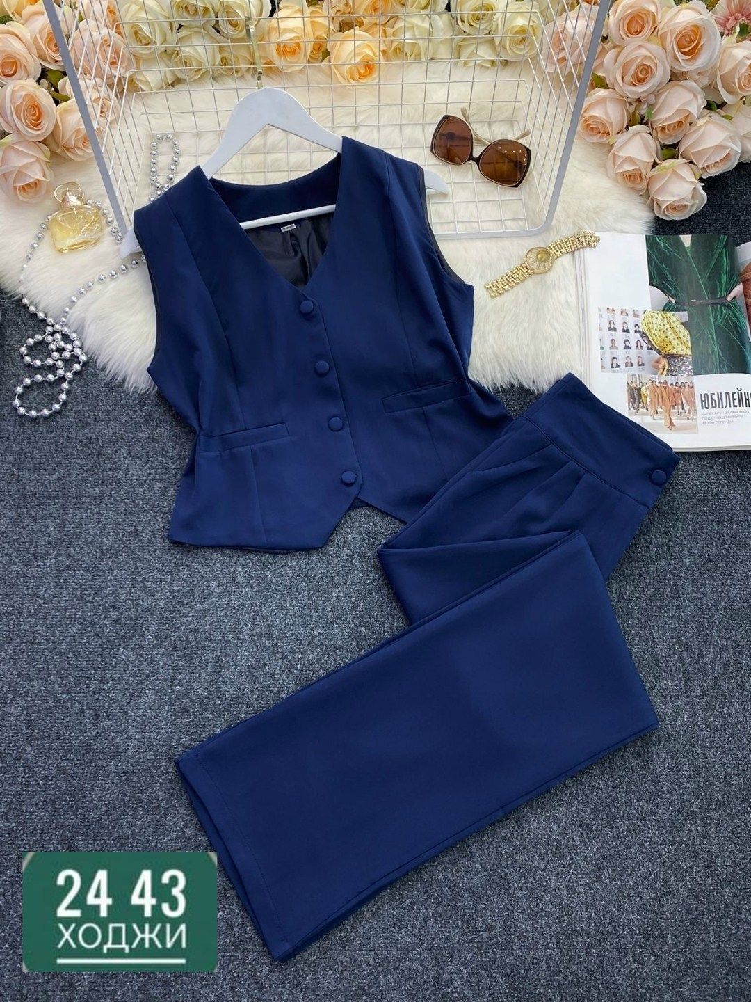 элегантный брючный костюм,брючный костюм,женский брючный костюм из двух предметов,женский брючный костюм с жилеткой,женский комплект из жилета и брюк