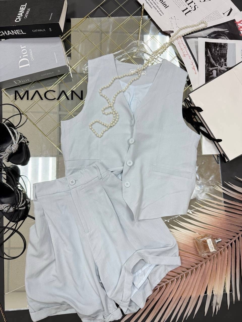 летние костюмы,костюм жилет,женские летние костюмы,костюм шорты и жилет,женские жилеты