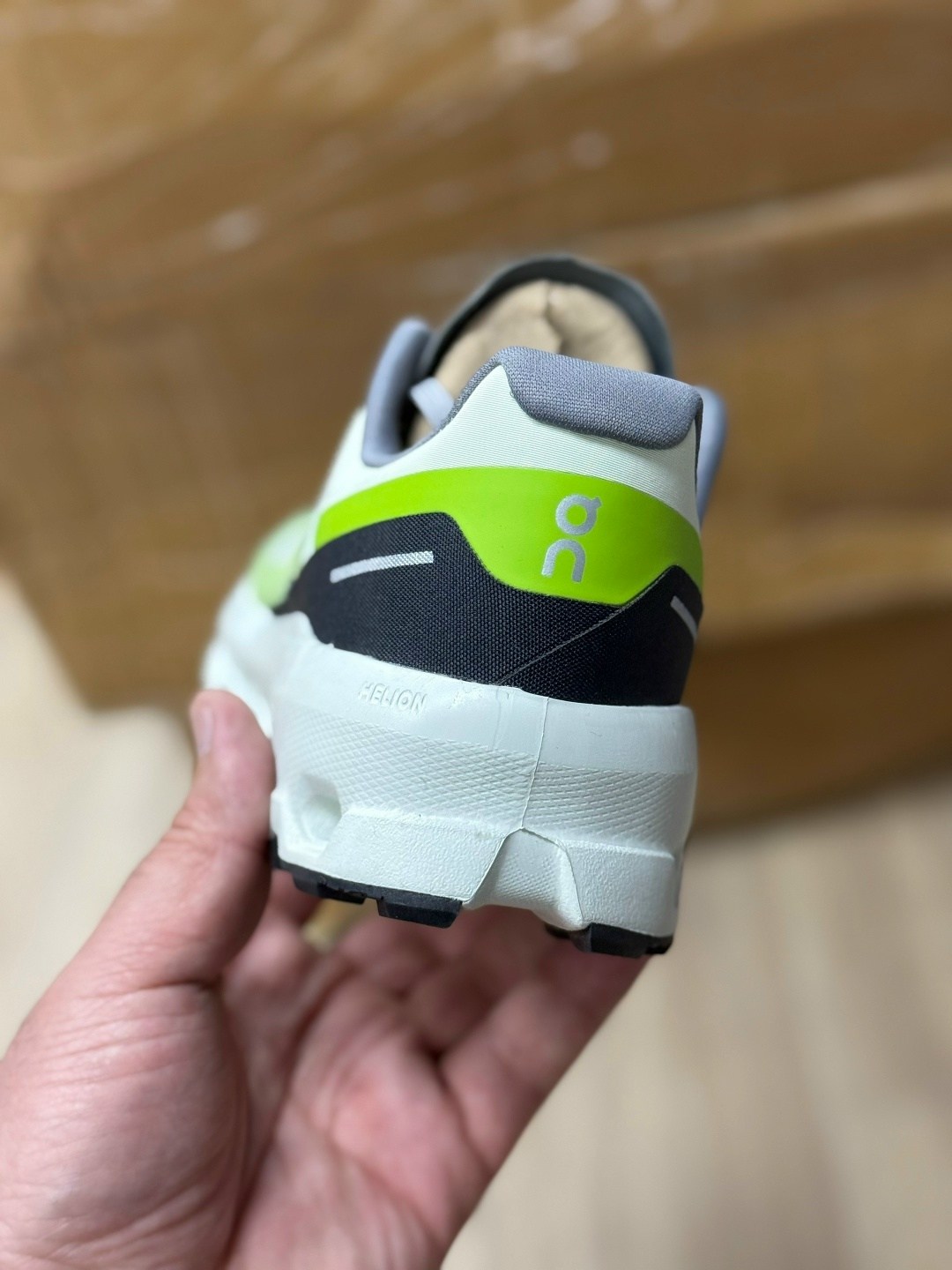 кроссовки,женские кроссовки cloudmonster on,кроссовки on, для бега,спортивная