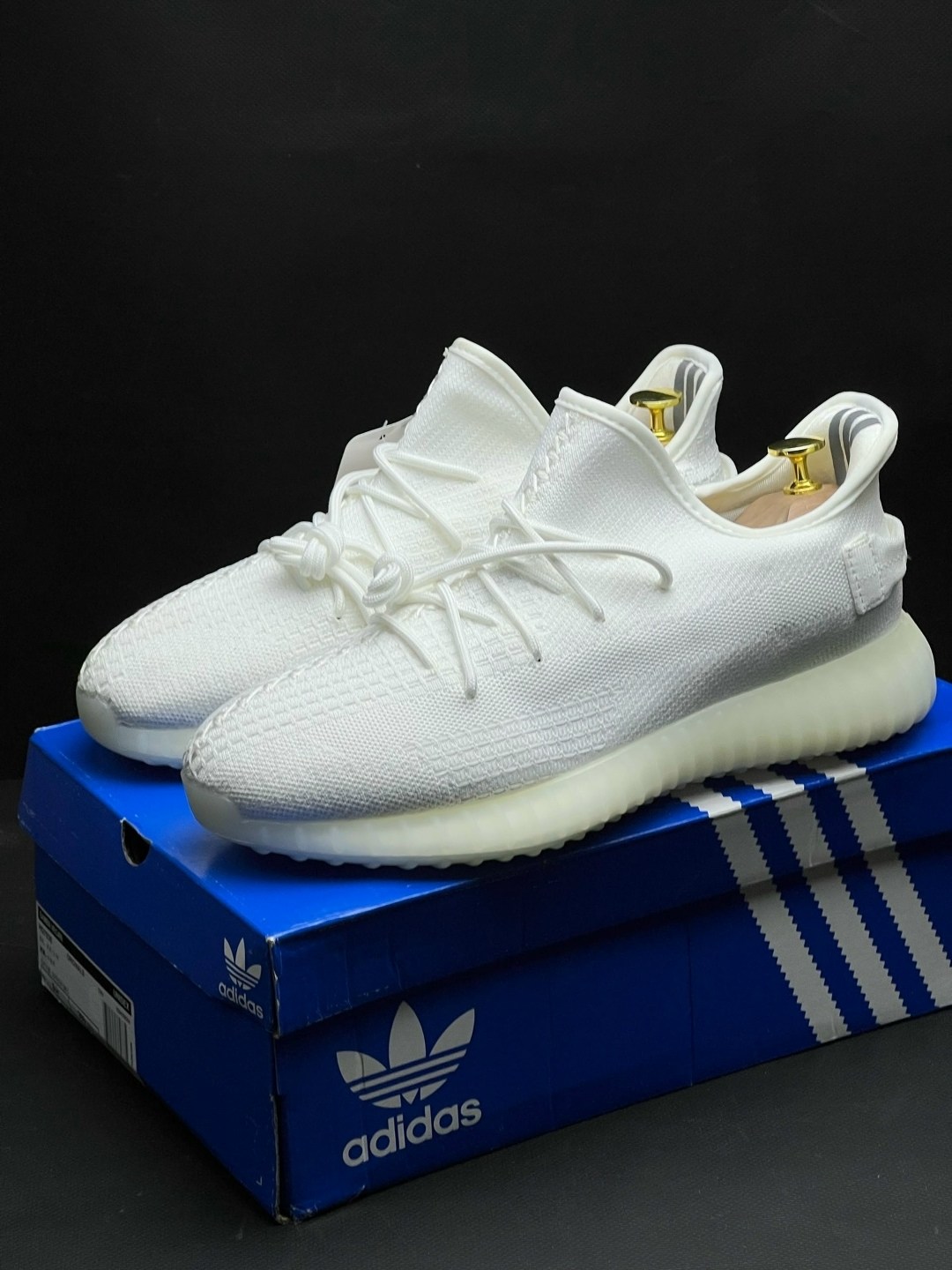 кроссовки adidas yeezy boost 350,кроссовки adidas yeezy 350 boost v2 triple white,adidas yeezy boost 350,кроссовки adidas yeezy boost,adidas yeezy boost 350 cream white