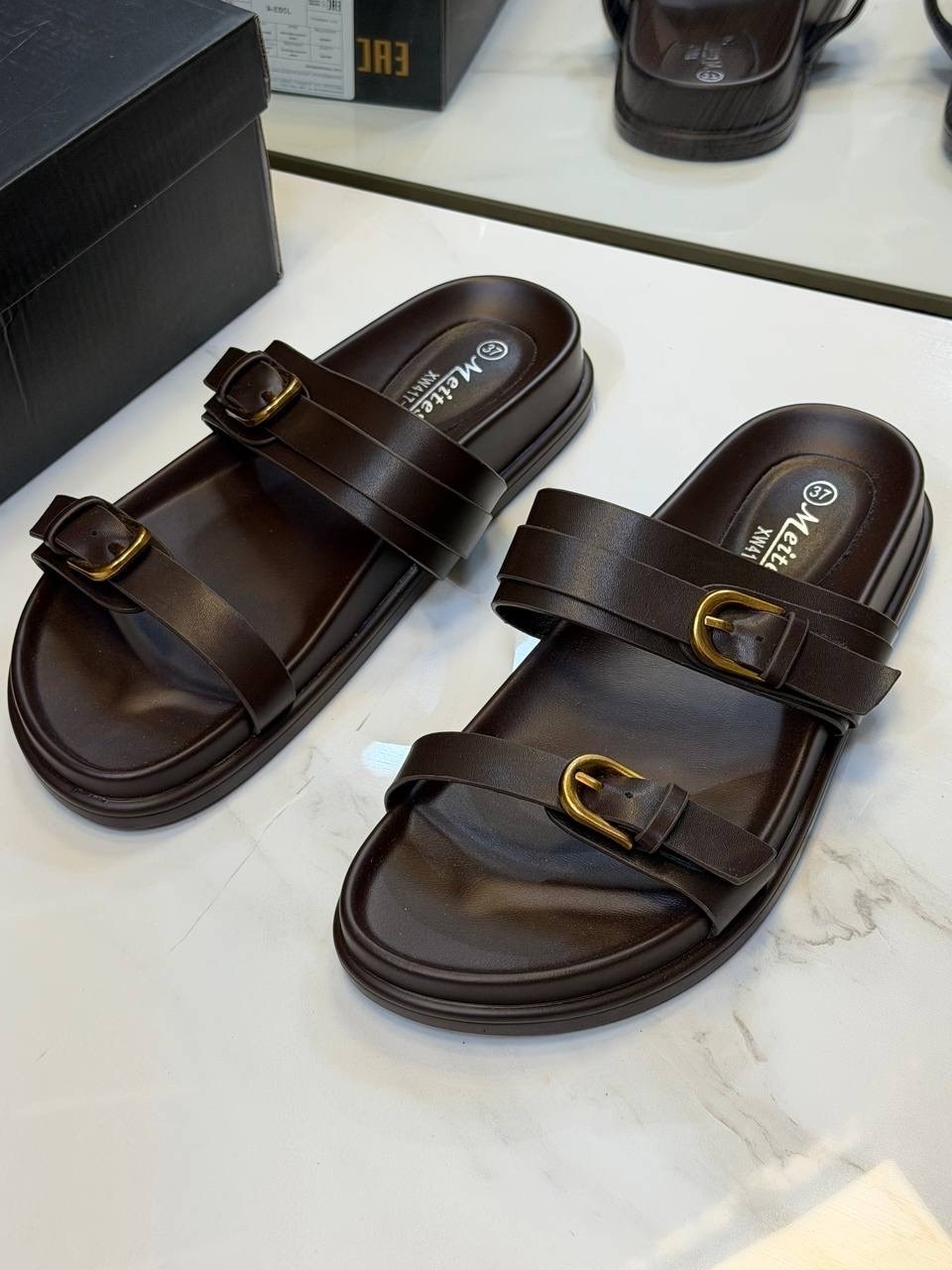 женские сандалии,женские шлепанцы,модные сандалии,,сандалии на плоской подошве