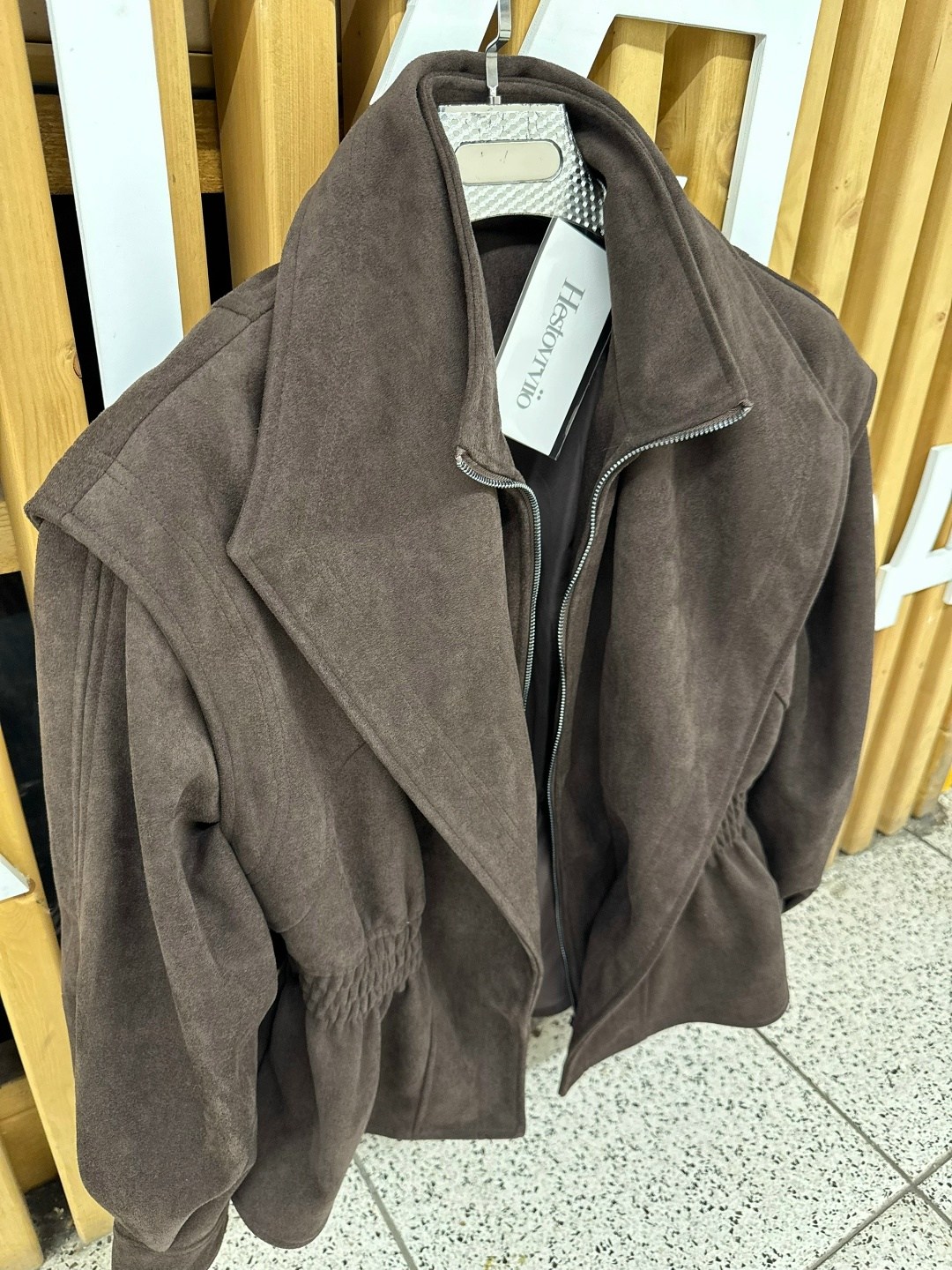 замшевая куртка,куртка женская замшевая,женская замшевая куртка косуха коричневая,куртка замшевая с поясом пиджак,куртка из натуральной замши