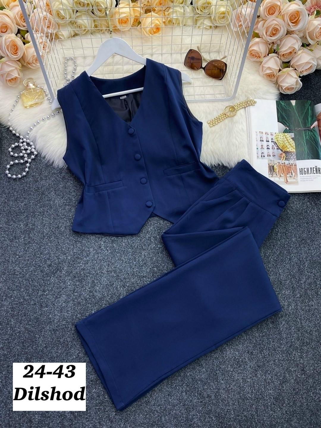 элегантный брючный костюм,костюм жилет,женские костюмы,женский брючный костюм из двух предметов,брючный костюм с жилетом