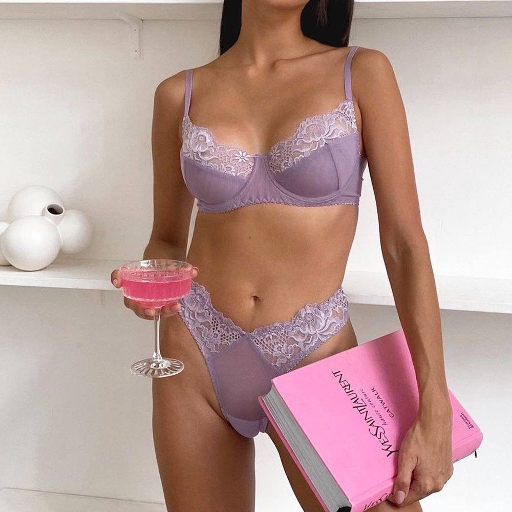 нижнего белья комплект,нижнее белье женское комплект сексуальное,комплект сексуального нижнего белья,женская нижнее белье,комплект белья