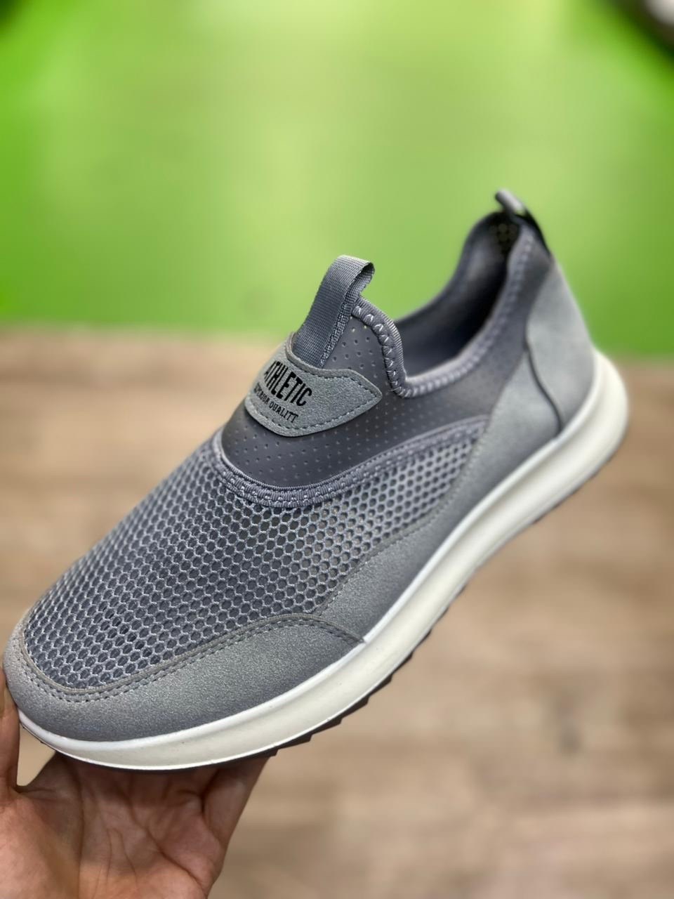 ,женские кроссовки,спортивная ,повседневные кроссовки,повседневная