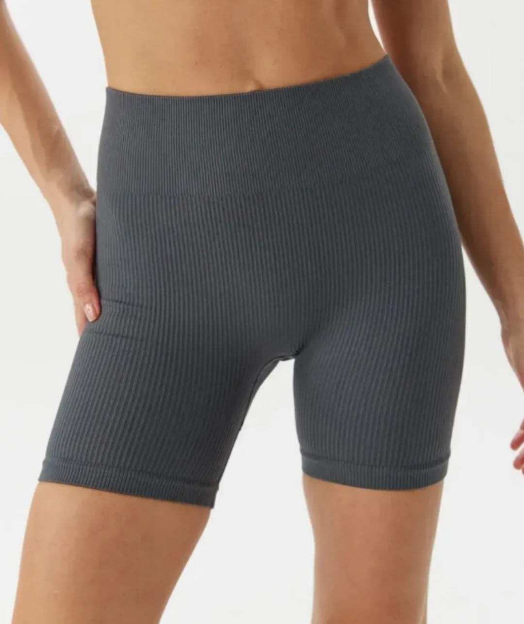 велосипедки женские в рубчик,велосипедки женские,спортивные велосипедки,костюм топ и велосипедки,топ для спорта женский