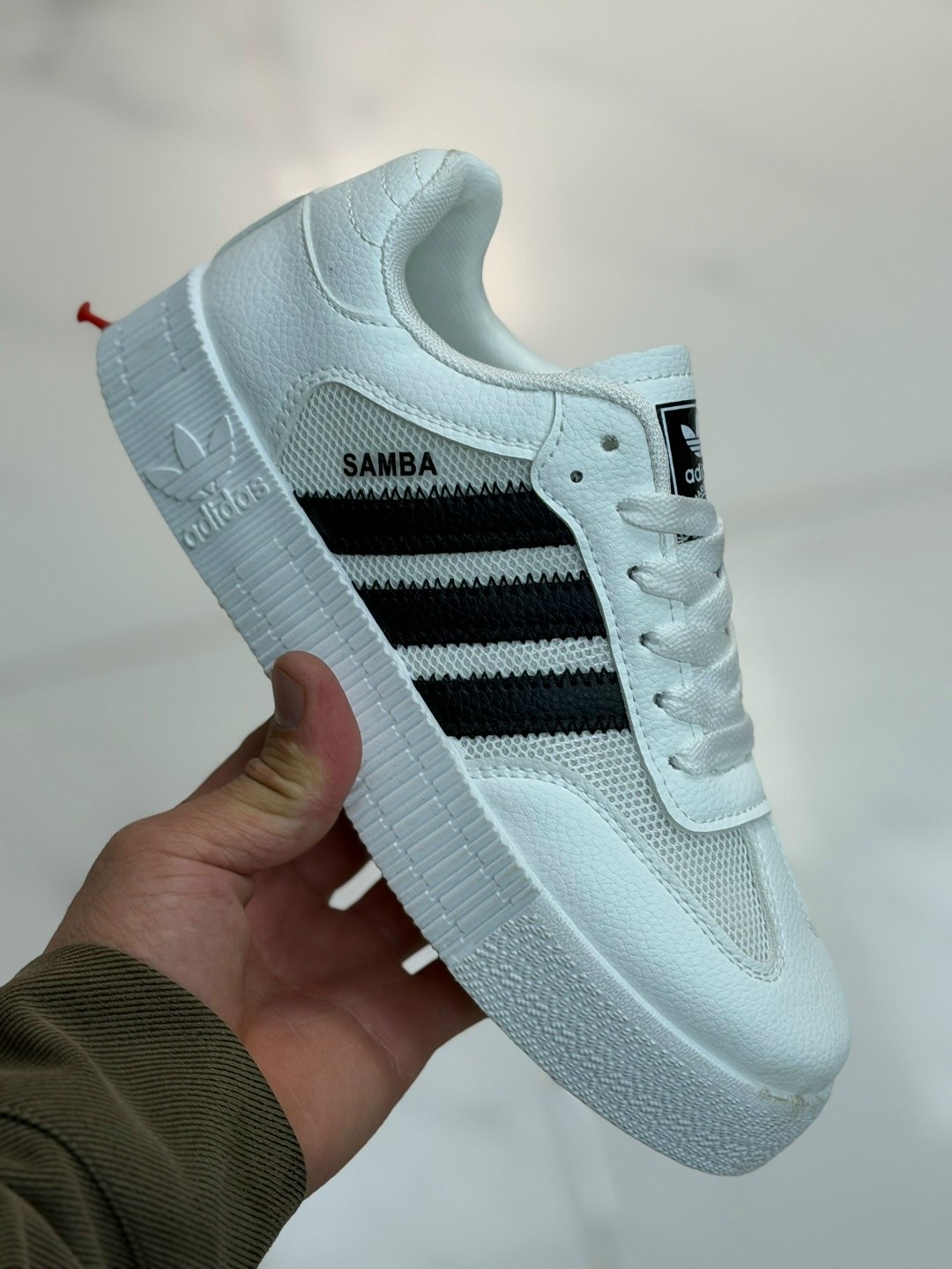 кроссовки adidas,,кроссовки adidas samba,адидас самба кроссовки,женские кроссовки adidas