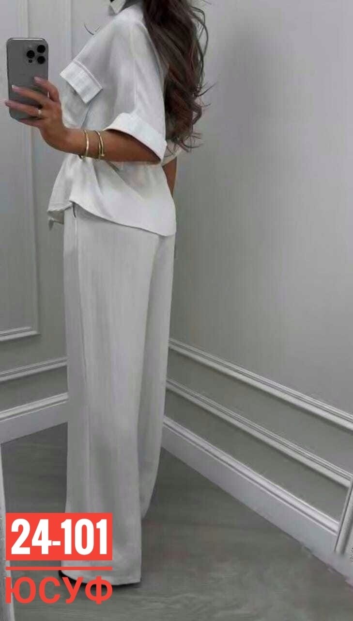 костюм женский брючный,женский костюм двойка ткань сингапур жатка,женский костюм двойка,брючный костюм,атласный брючный костюм