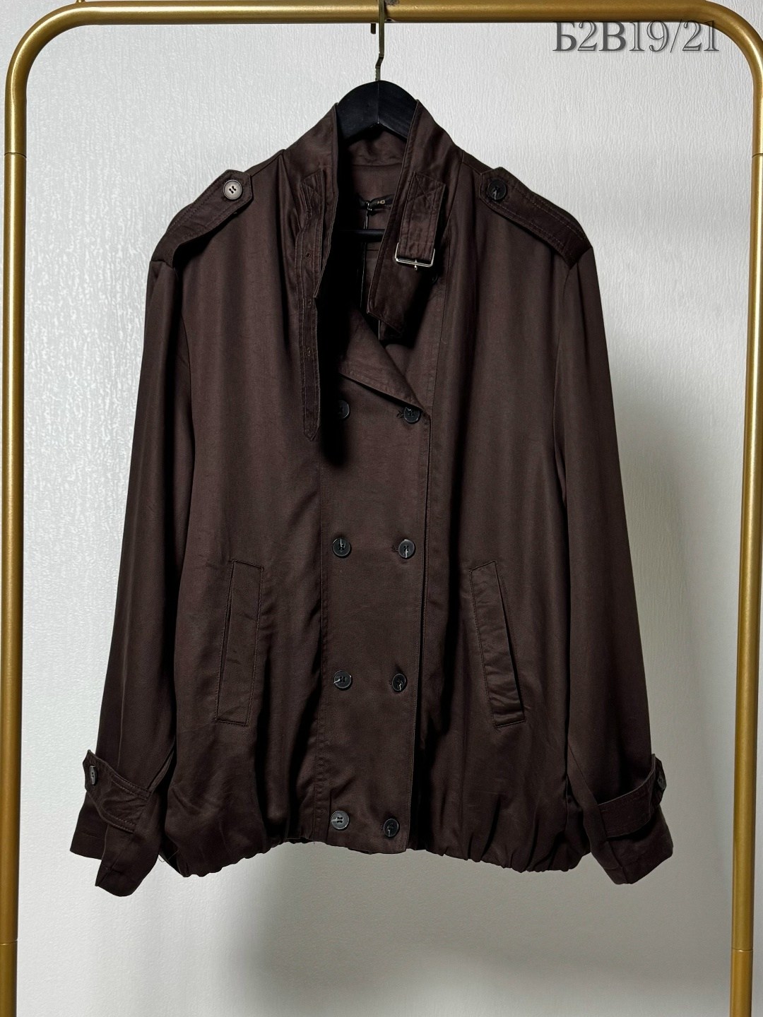 повседневная куртка,куртка тренч,короткая куртка,куртка,женская куртка