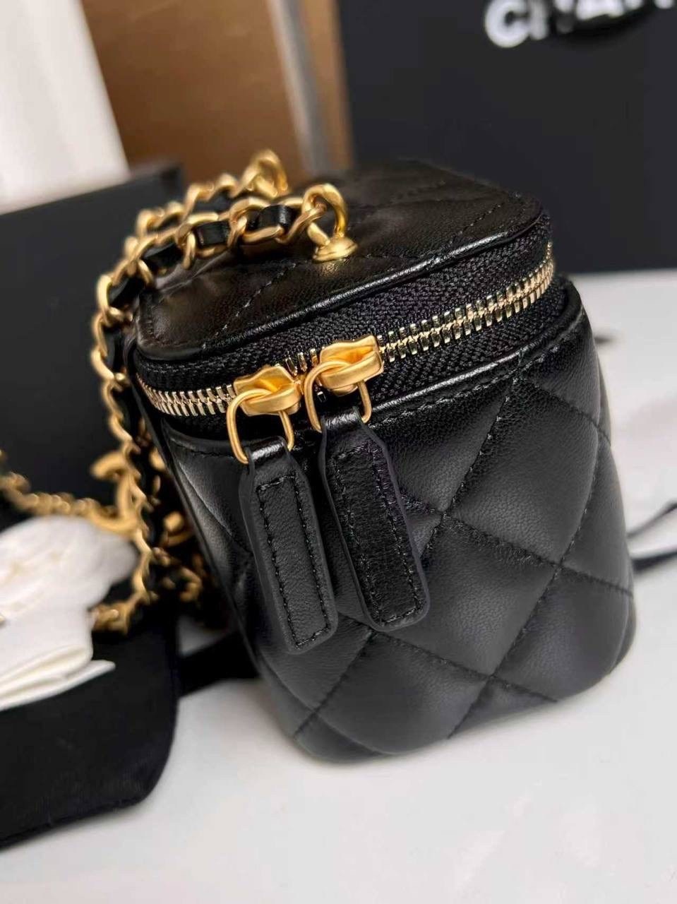 кожаная сумка в стиле шанель,сумка chanel,сумка шанель,женская сумка chanel,кожаная сумка в стиле шанель 10см*9см