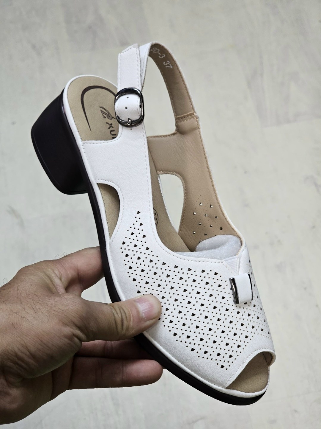 босоножки женские,,босоножки летние,босоножки с перфорацией,босоножки baden