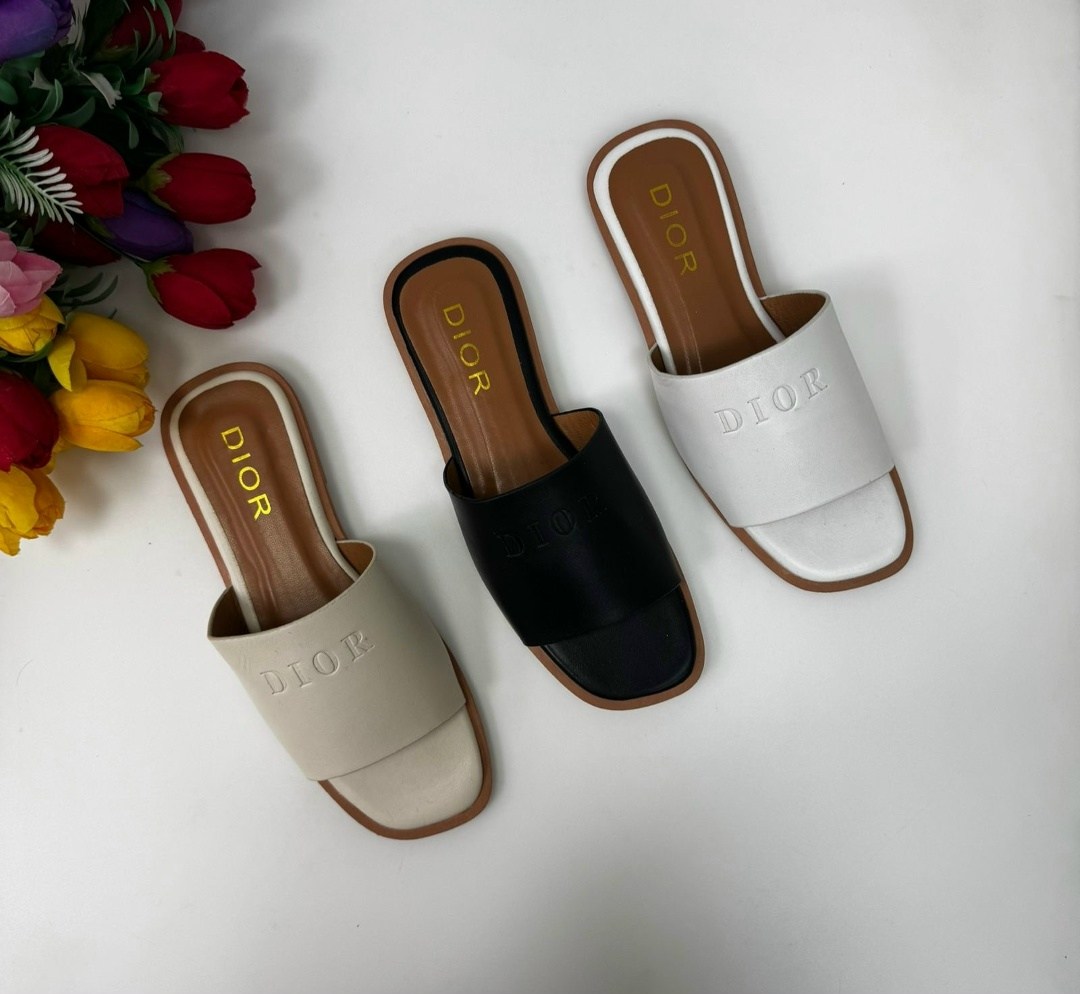 женские шлепанцы,шлепанцы летние,,шлепки женские,тапочки модные