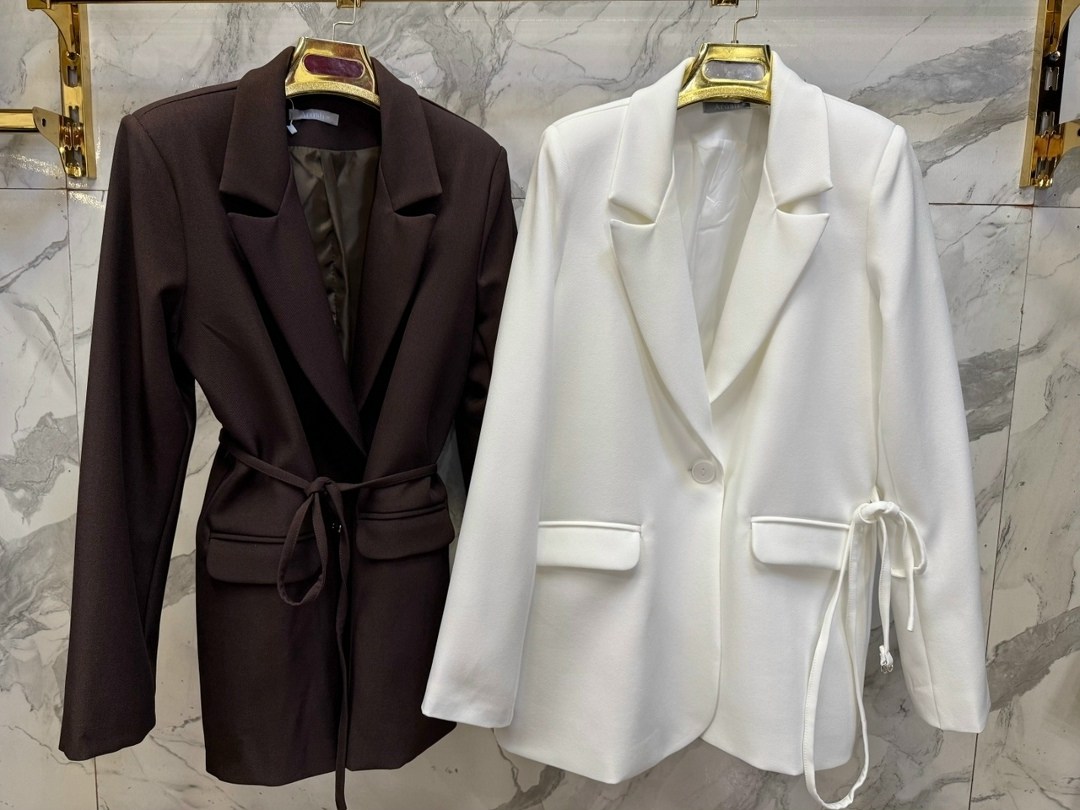 пиджак оверсайз с поясом удлиненный классический much love,жакет с поясом,базовый пиджак женский,жакет пиджак женский,пиджак свободного кроя