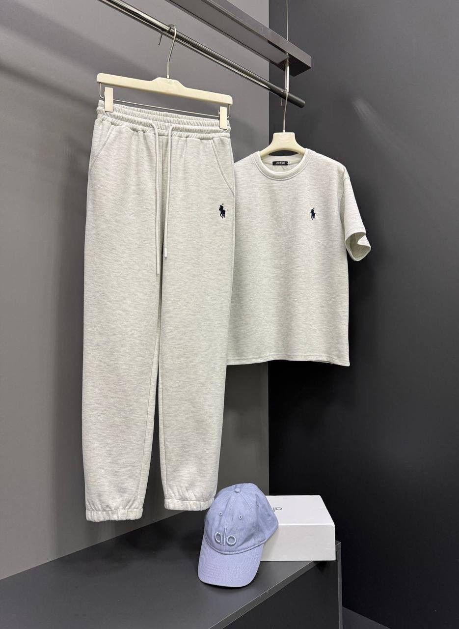 спортивный костюм женский,спортивный костюм,костюм спортивный модный,костюмчик,спортивные костюмы двойка