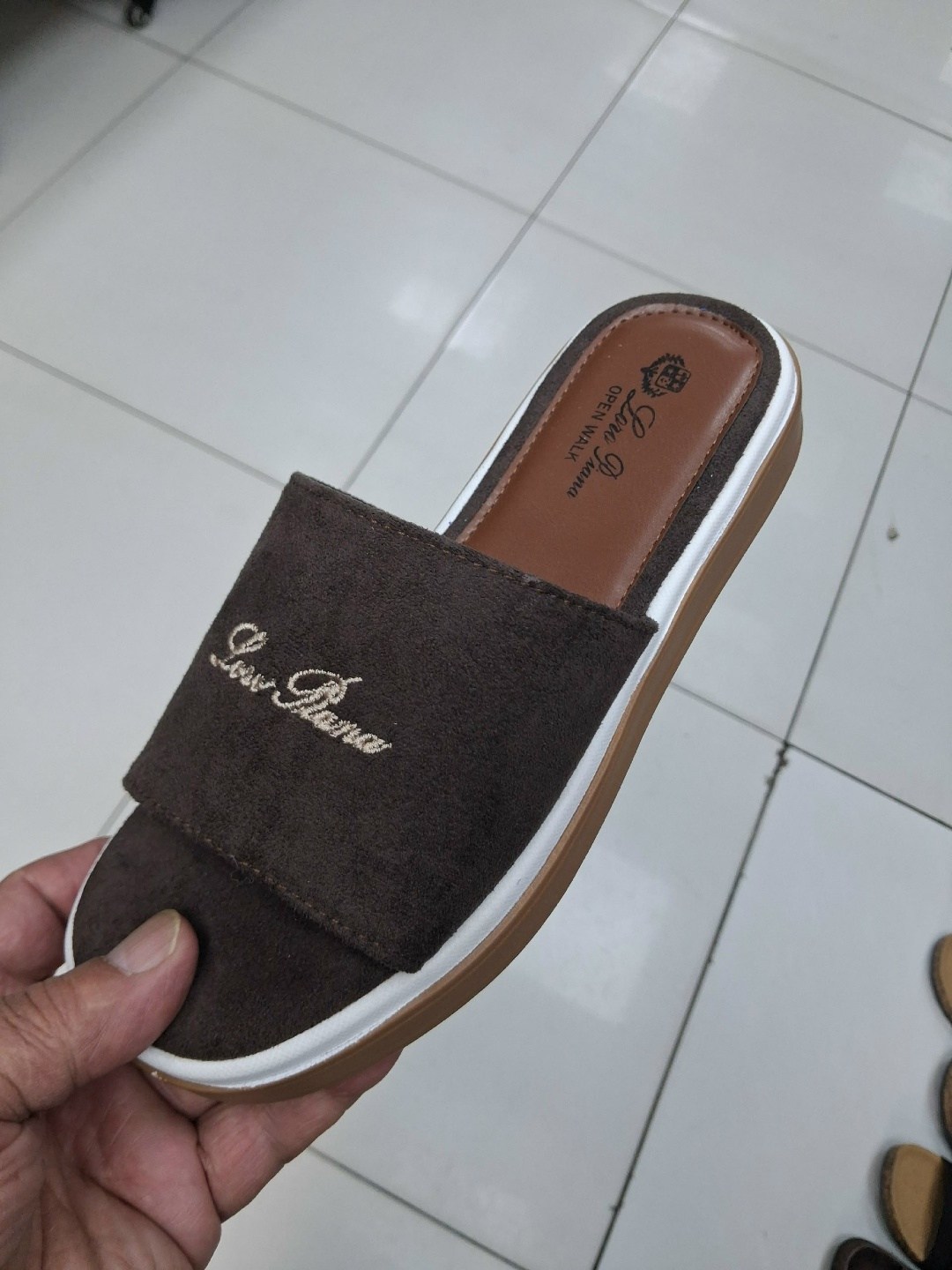 ,шлепанцы женские,женские тапки,шлепки женские,домашние женские тапочки