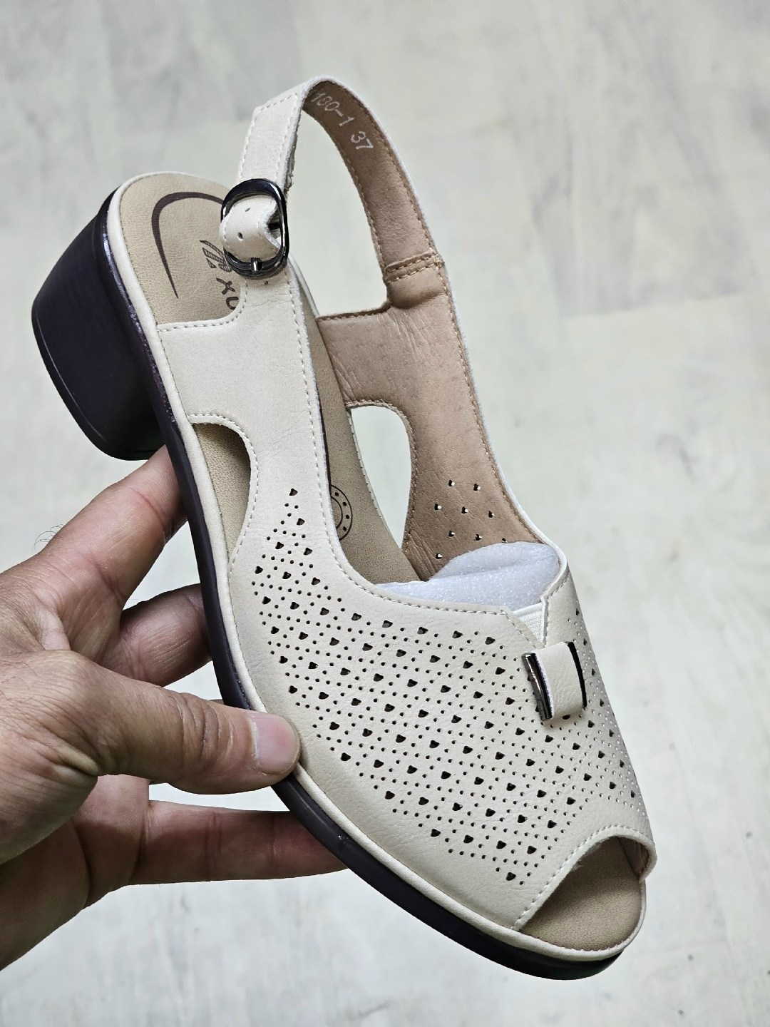 босоножки женские,,босоножки летние,босоножки с перфорацией,босоножки baden