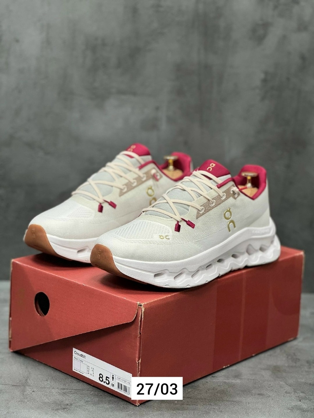 кроссовки on,спортивная ,кроссовки женскиe,on cloud кроссовки,повседневные кроссовки