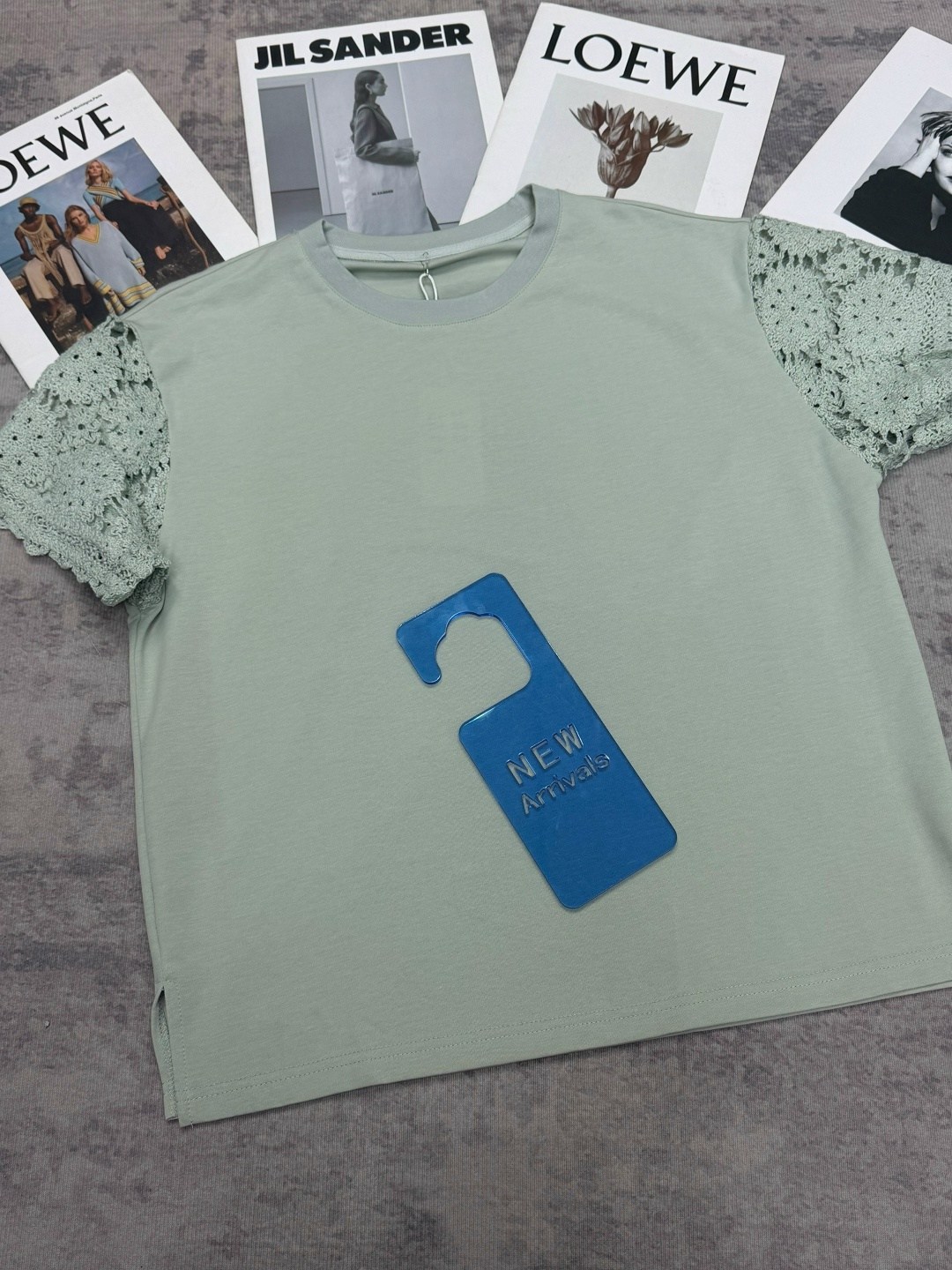 футболка кружевная,футболка с кружевами,блузка кружевная,футболка с кружевными рукавами,футболка с кружевом женская