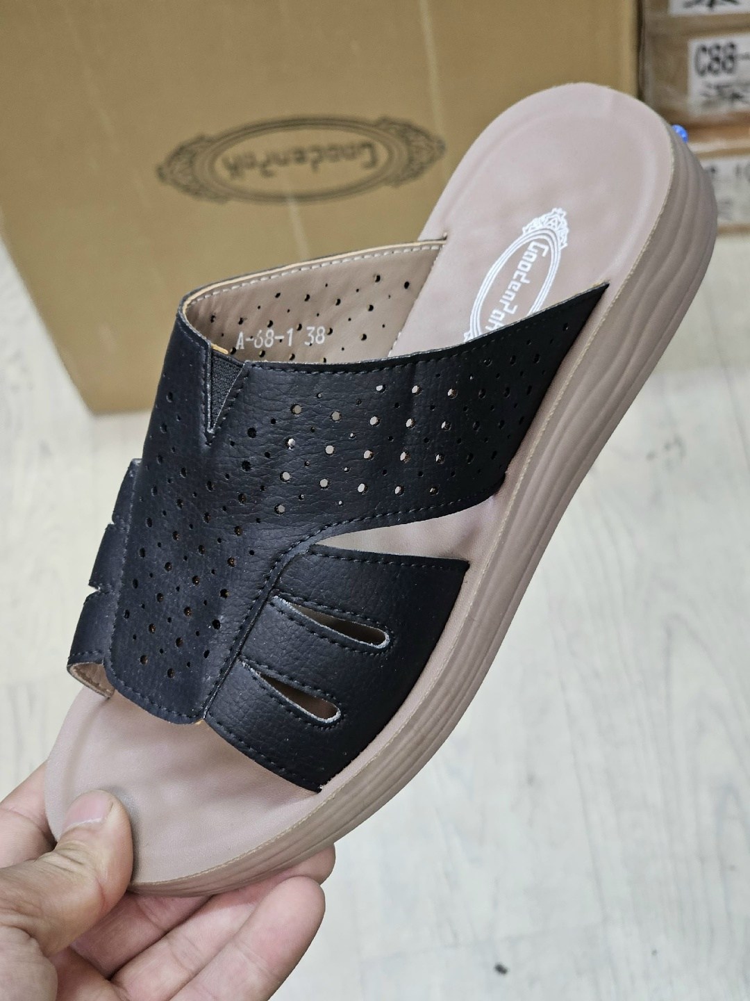 ,мужские шлепанцы,сандалии мужские,мужские шлепки,шлепки кожаные