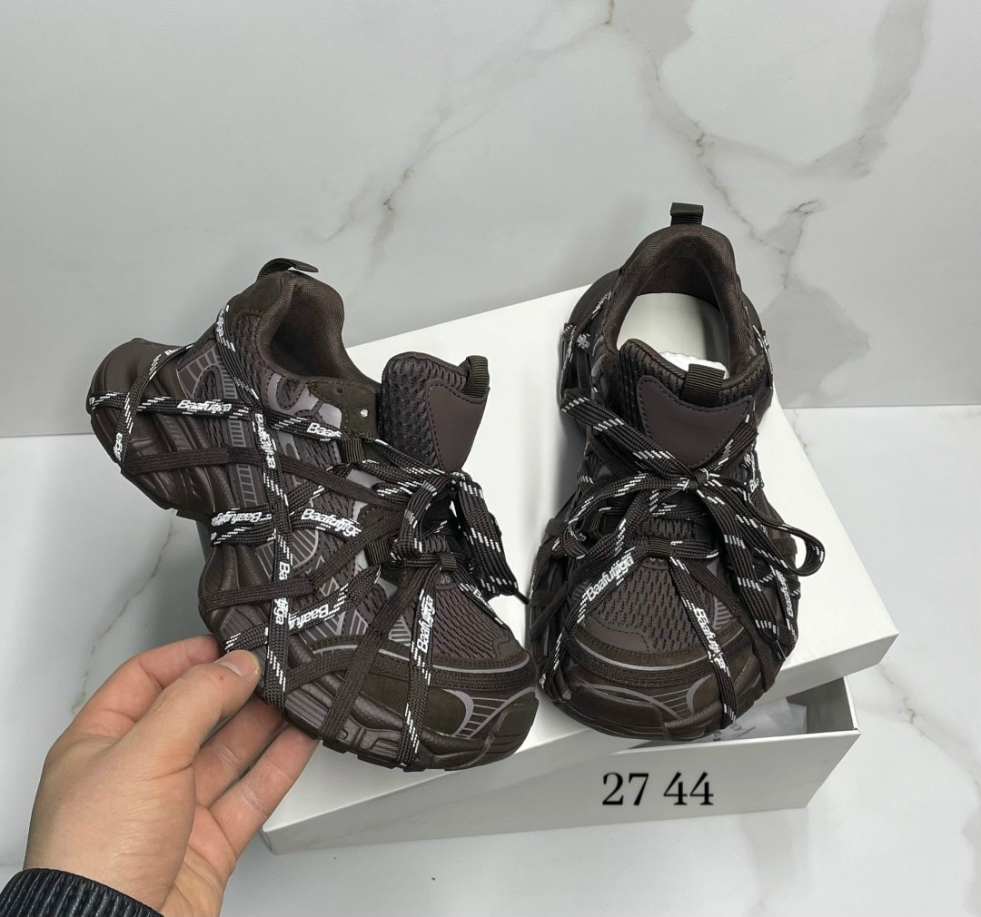 кроссовки balenciaga женские,balenciaga кроссовки,,кроссовки баленсиага 3 xl,кроссовки balenciaga 3 xl