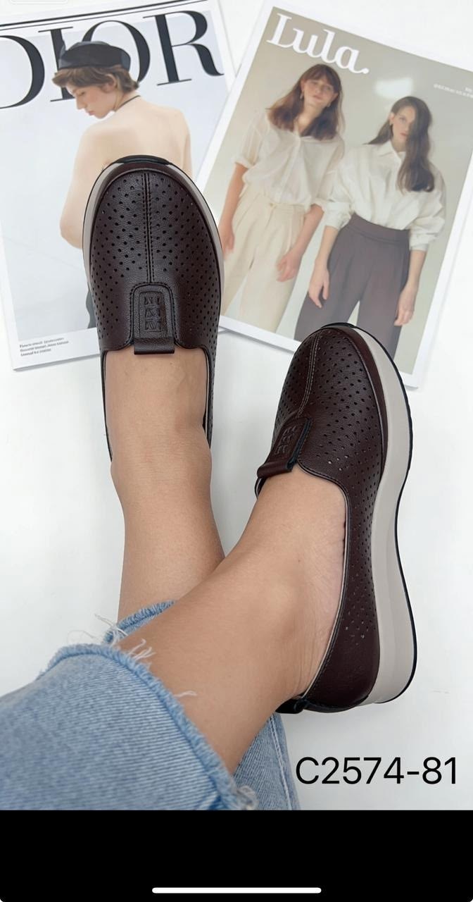 слипоны с перфорацией женские,,лоферы с перфорацией женские,мокасины женские кожаные с перфорацией,женские мокасины