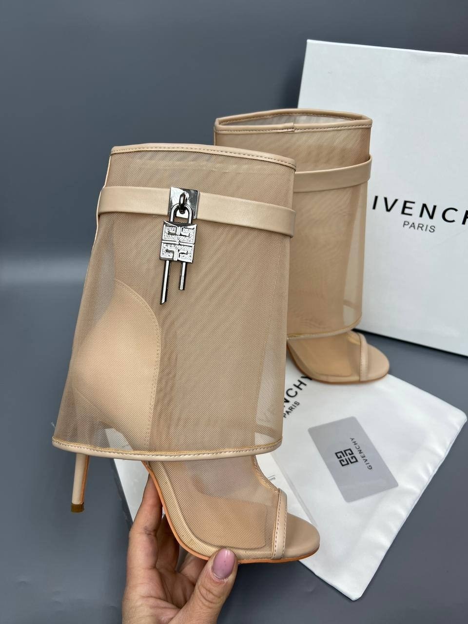 ,босоножки на каблуках,прозрачные босоножки,высокие босоножки,прозрачные каблуки