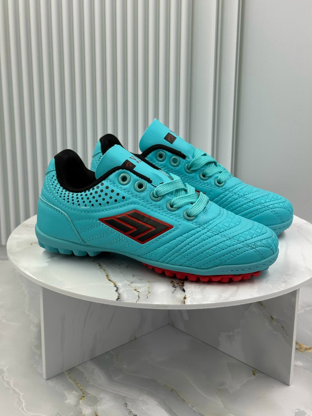 сороконожки футбольные детские,бутсы футбольные сороконожки,сороконожки футбольные,бутса футбольный,сороконожка для футбола