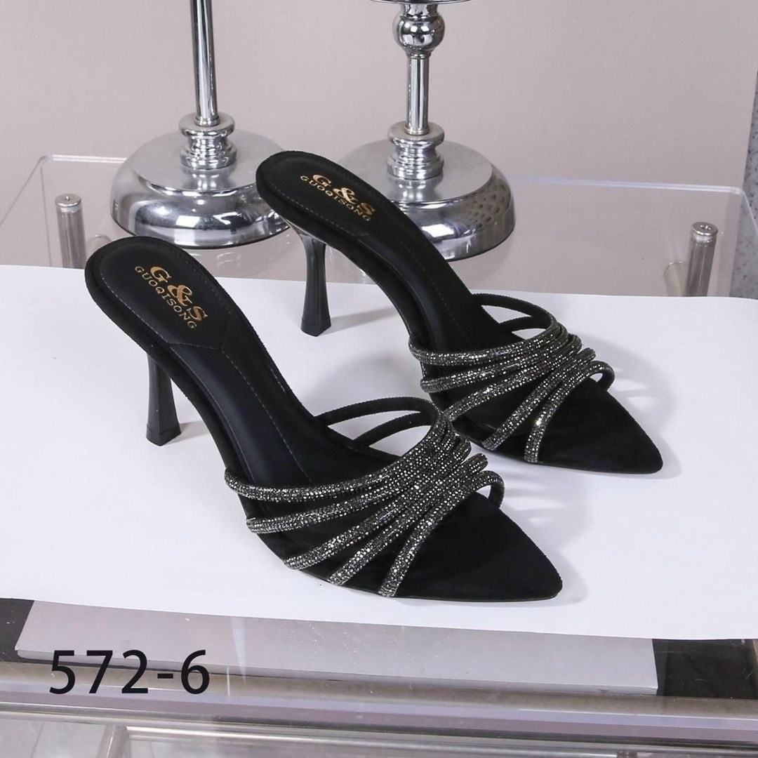 босоножки с прозрачным каблуком,босоножки на шпильках,модные босоножки,женские босоножки,прозрачные туфли