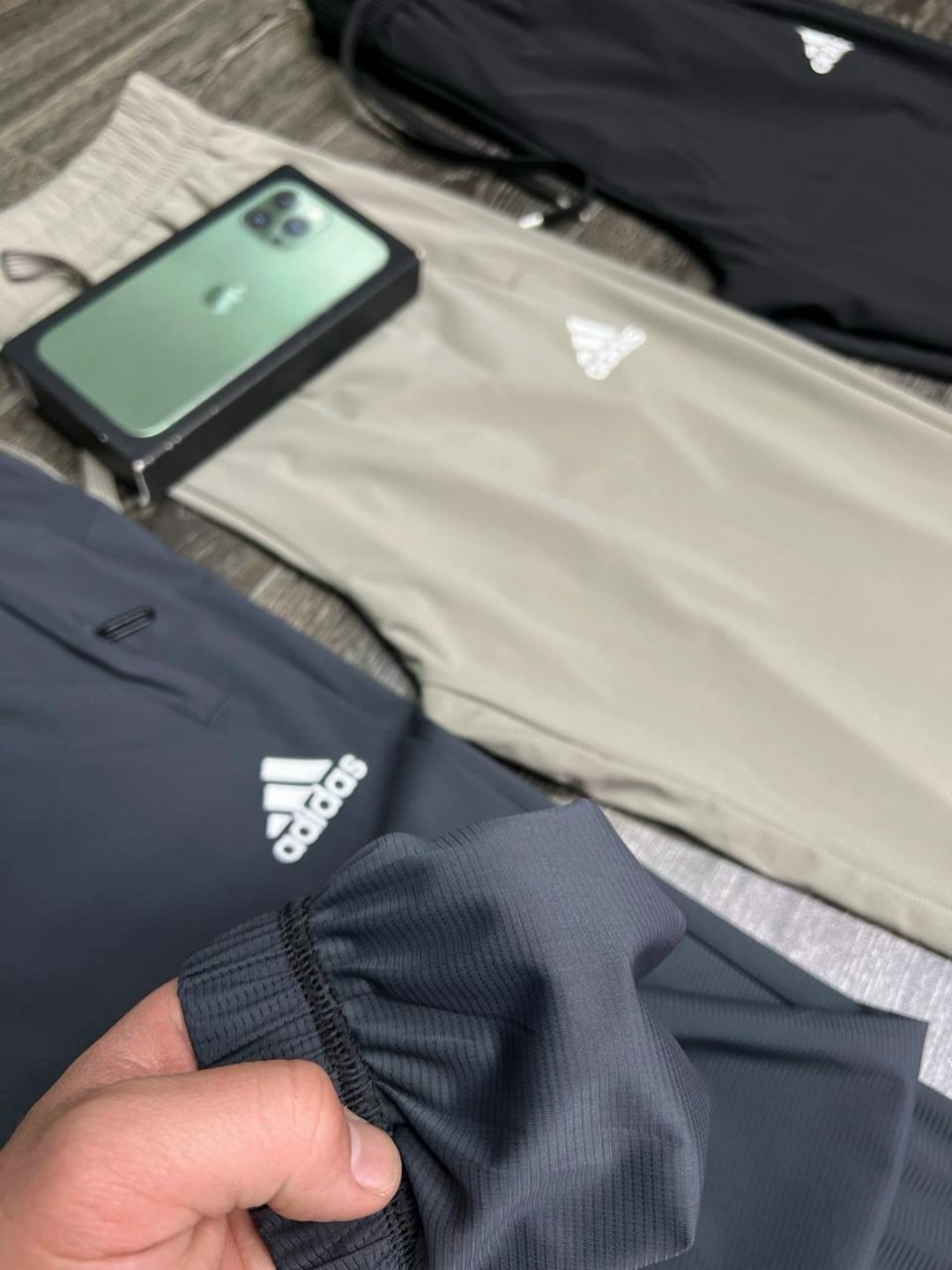 брюки спортивные adidas m cg tp1,штаны adidas essentials мужской,спортивные штаны мужские adidas,спортивные брюки adidas,спортивные штаны для мужчин