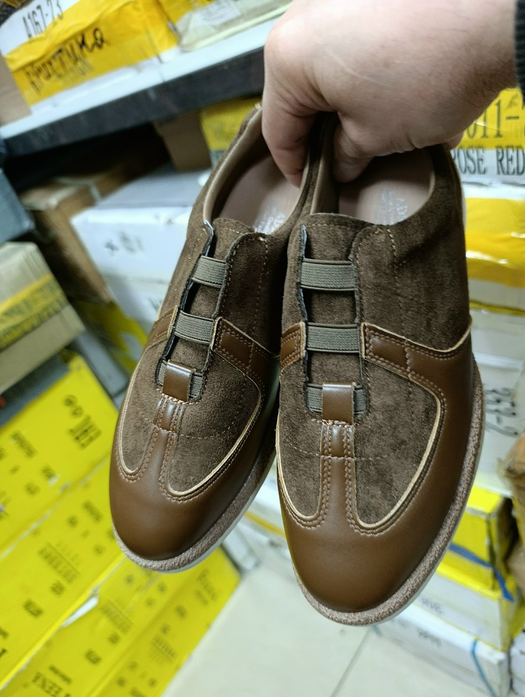 ,обуви, женская,мужская ,кроссовки коричневые