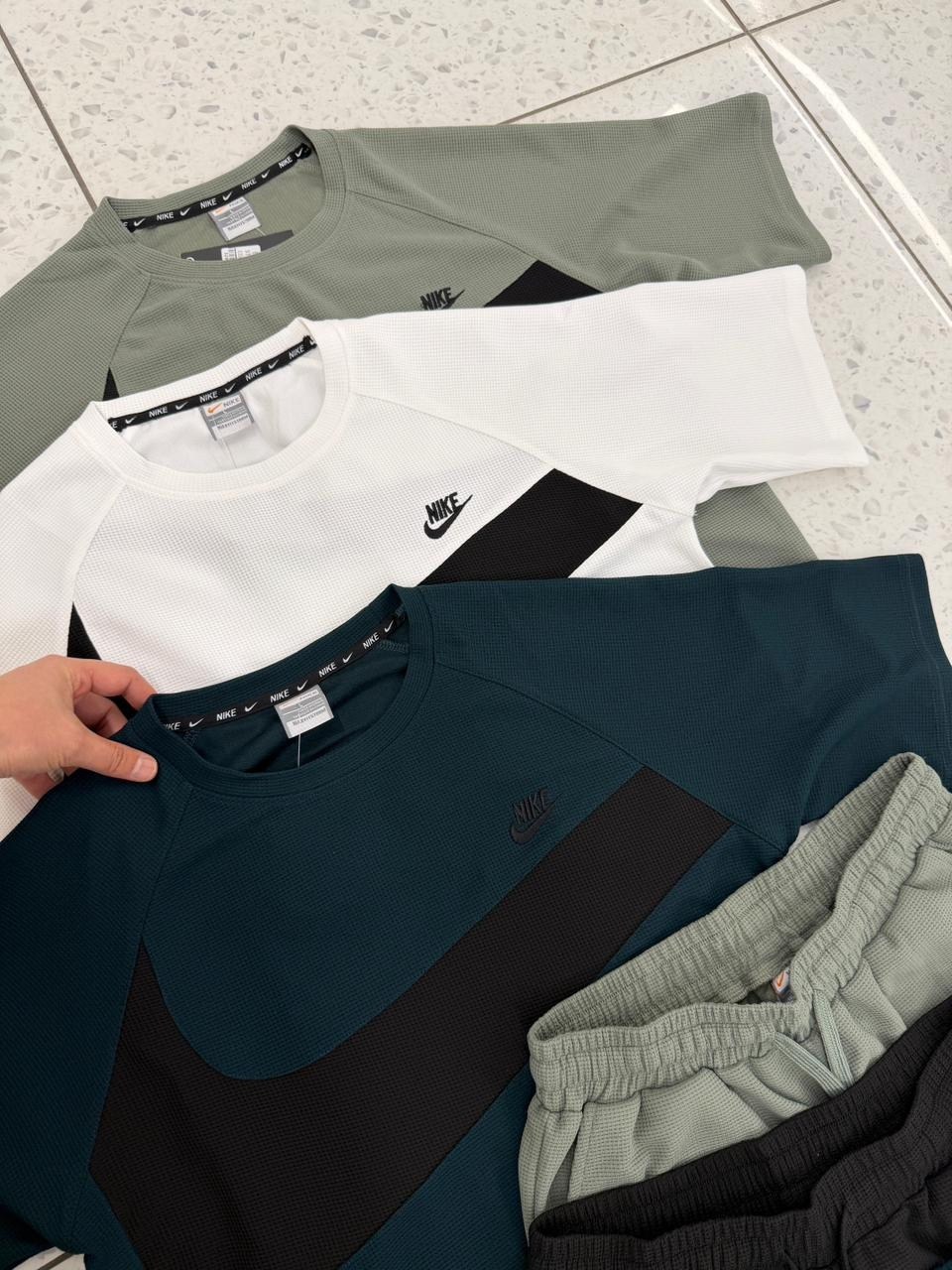 спортивные костюмы nike,спортивный костюм nike на флисе,спортивные костюм,спортивные костюмы мужские,мужские свитшоты