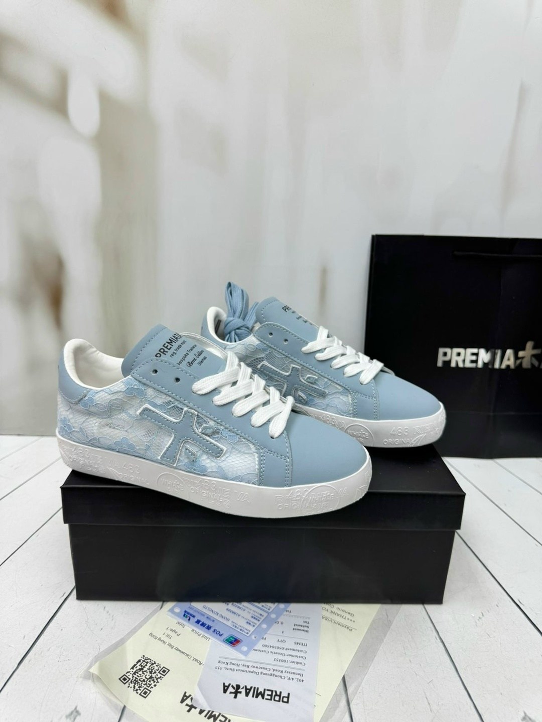 ,женские замшевые кроссовки christian dior 2026 голубые,кроссовки женские,женские замшевые голубые кеды christian dior star,женские кроссовки dior stars blue