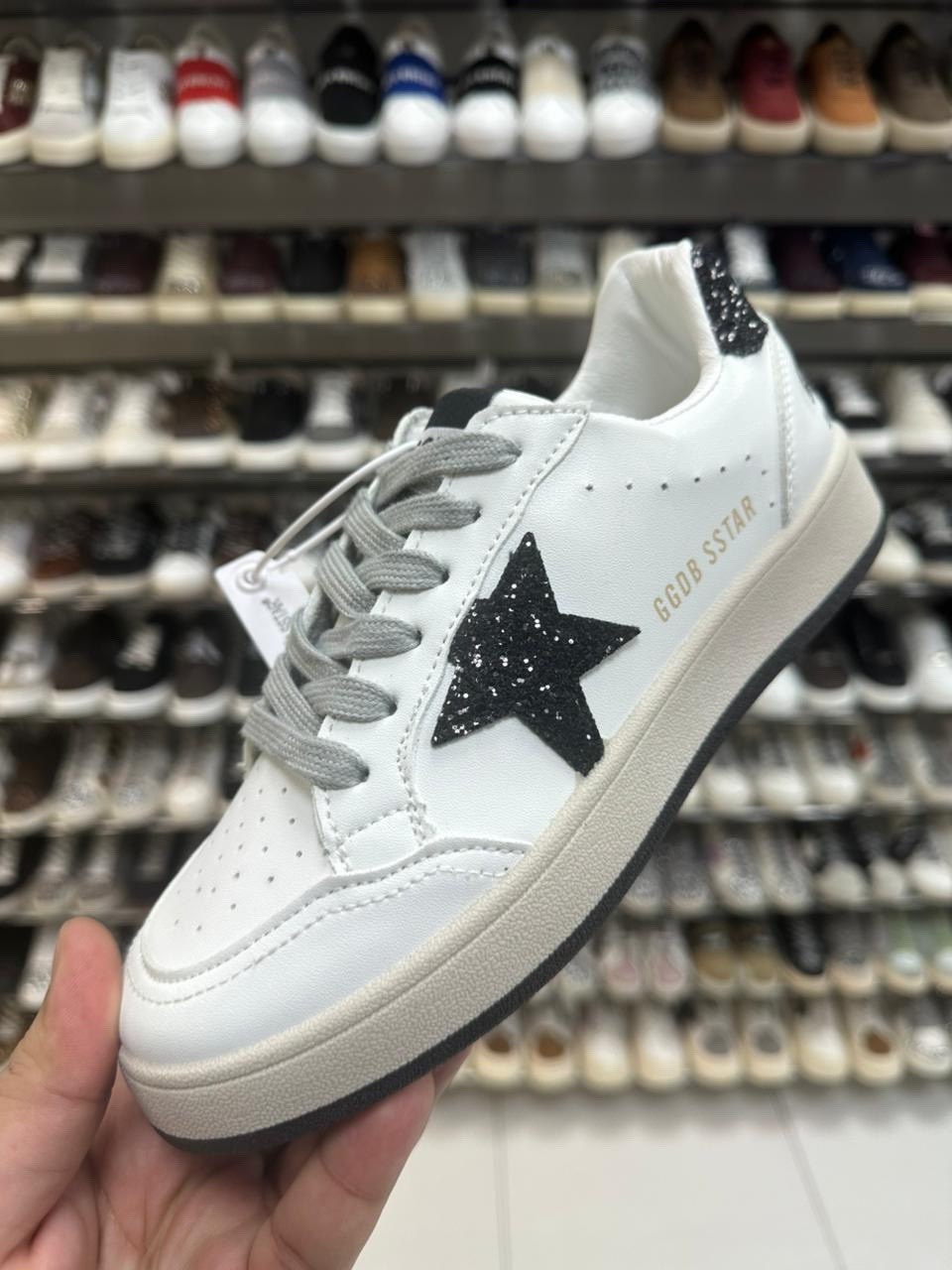 ,обуви,кроссовки женскиe,женская ,кроссовки со звездами