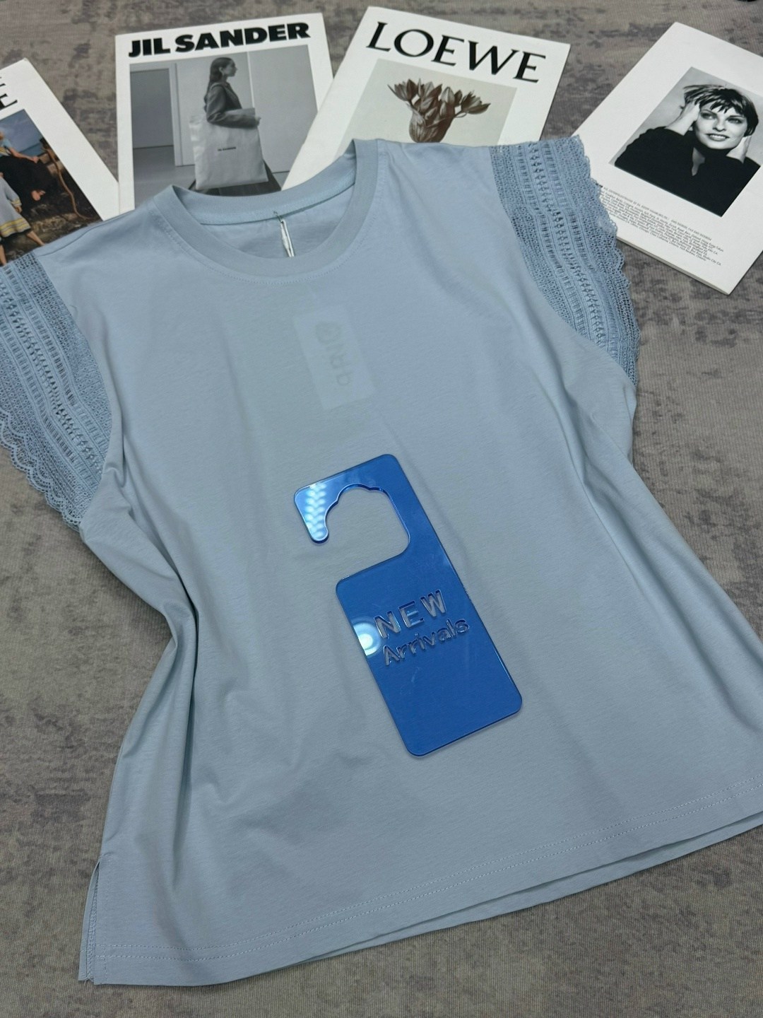 футболка с кружевами,футболка с кружевом женская,блузка кружевная,футболки женская,базовая футболка женская с кружевом