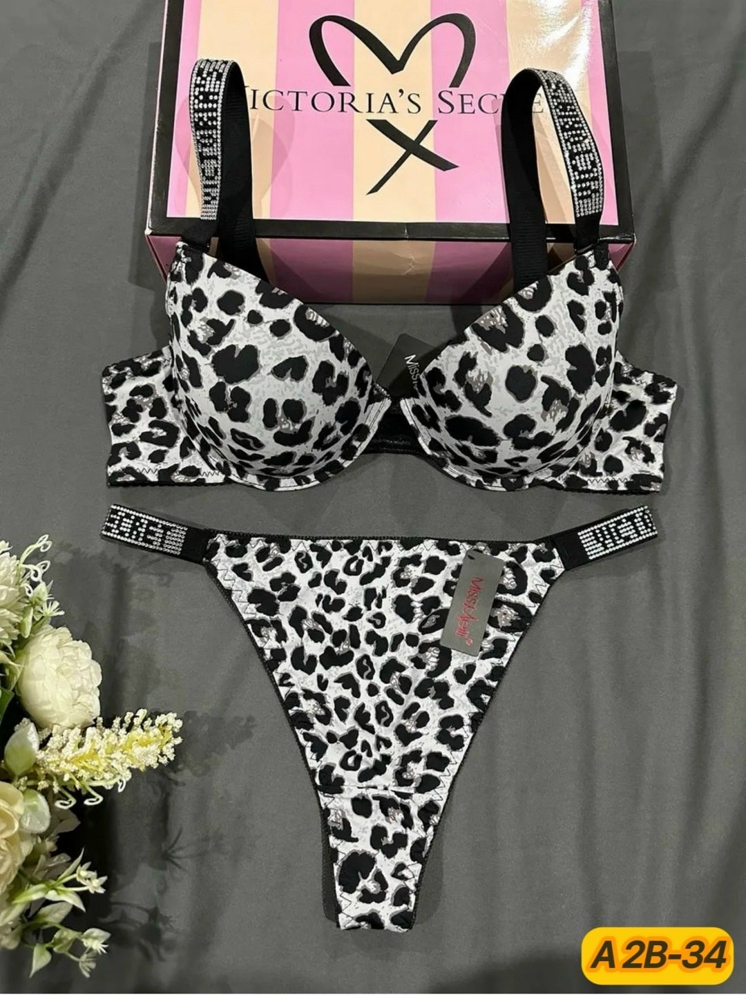 виктория сикрет леопардовый комплект,комплект нижнего белья,нижнее белье комплект женское,комплект нижнего белья со стразами пуш ап,нижнее белье комплект со стразами
