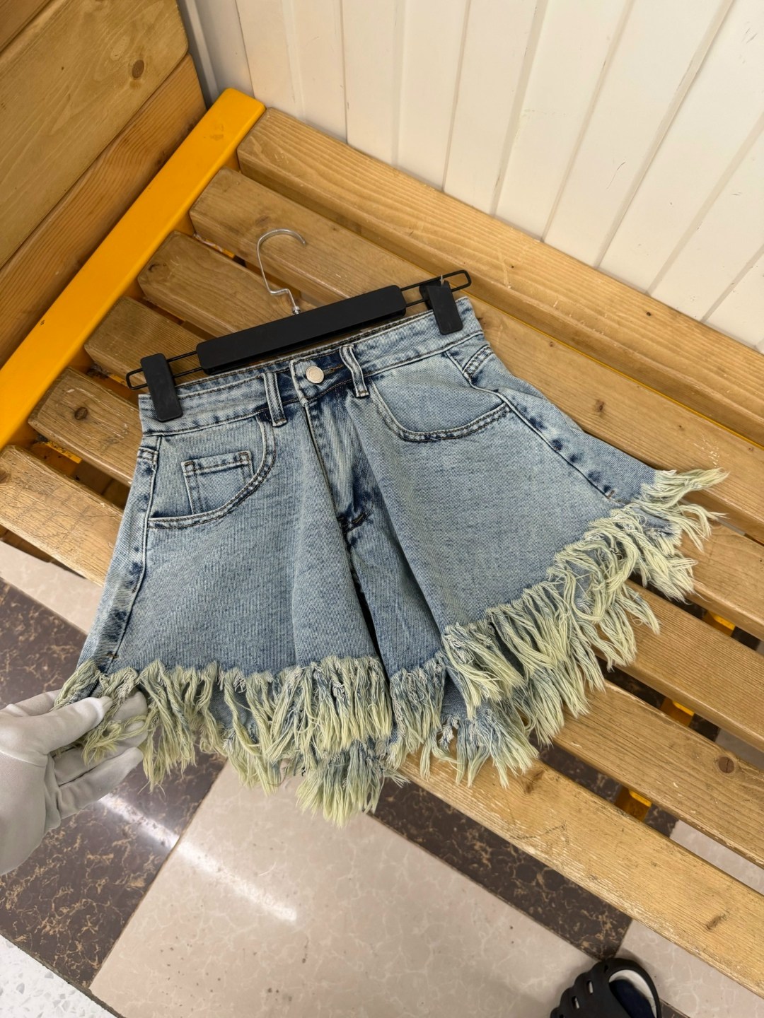джинсовые шорты с бахромой,шорты джинсовые женская,шорты джинсовыe,женские джинсовые шорты с высокой талией,женские джинсовые шорты с кисточками